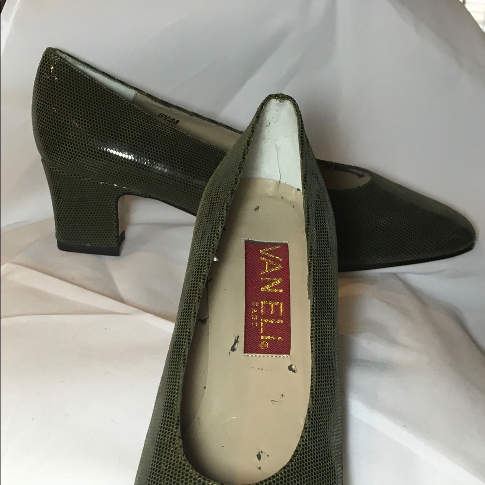 Van Eli Shoes - image 1